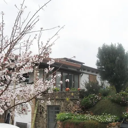 Casa Vacanza Is Istrias * Dolianova